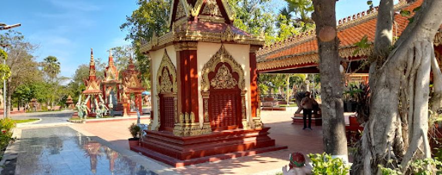 Oknha Klaeng Meung Shrine