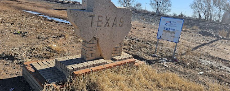 Texas State Line Monument