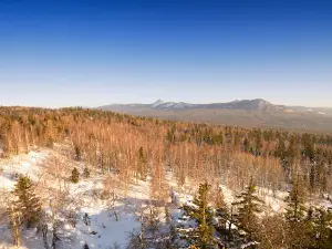 Чёрная скала