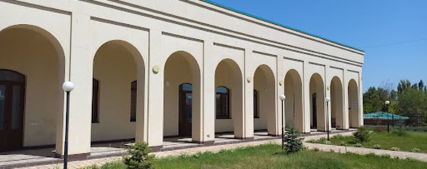 Oqsoq ota Jome masjidi