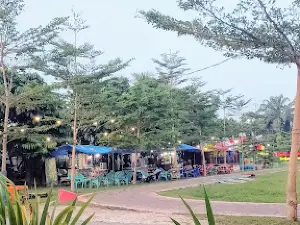 Alun-alun Tanjung Sawit