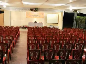 Kolam Renang Mutiara Sagerat