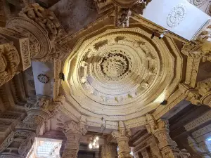 Shri 108 Lodarva Parashvanath Jain Mandir lodarva