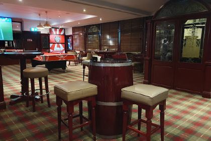 Al Ghazal Pub at InterContinental Muscat