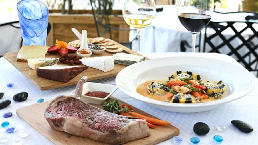 SeaBlue Restaurant & Wine Bar