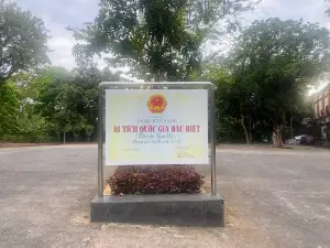 Di Tích Nhà Tù Sơn La