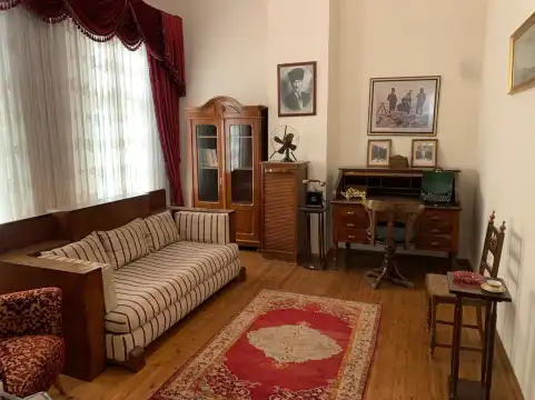 鄰近阿塔圖爾克故居博物館的酒店