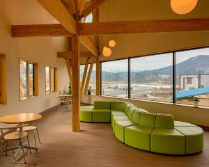 香港-鹿角市 機票酒店 自由行