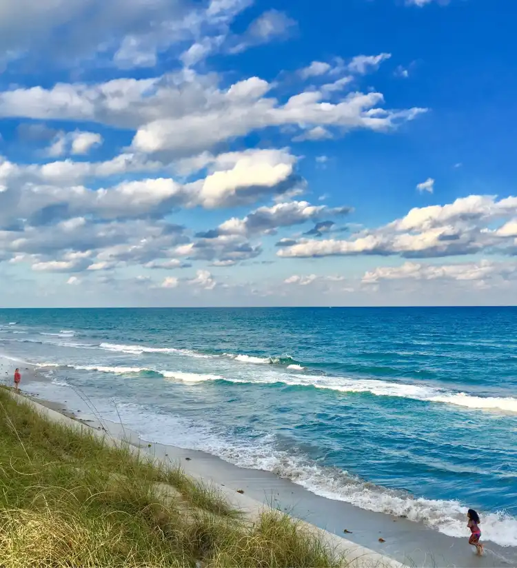 Hotels in Lantana