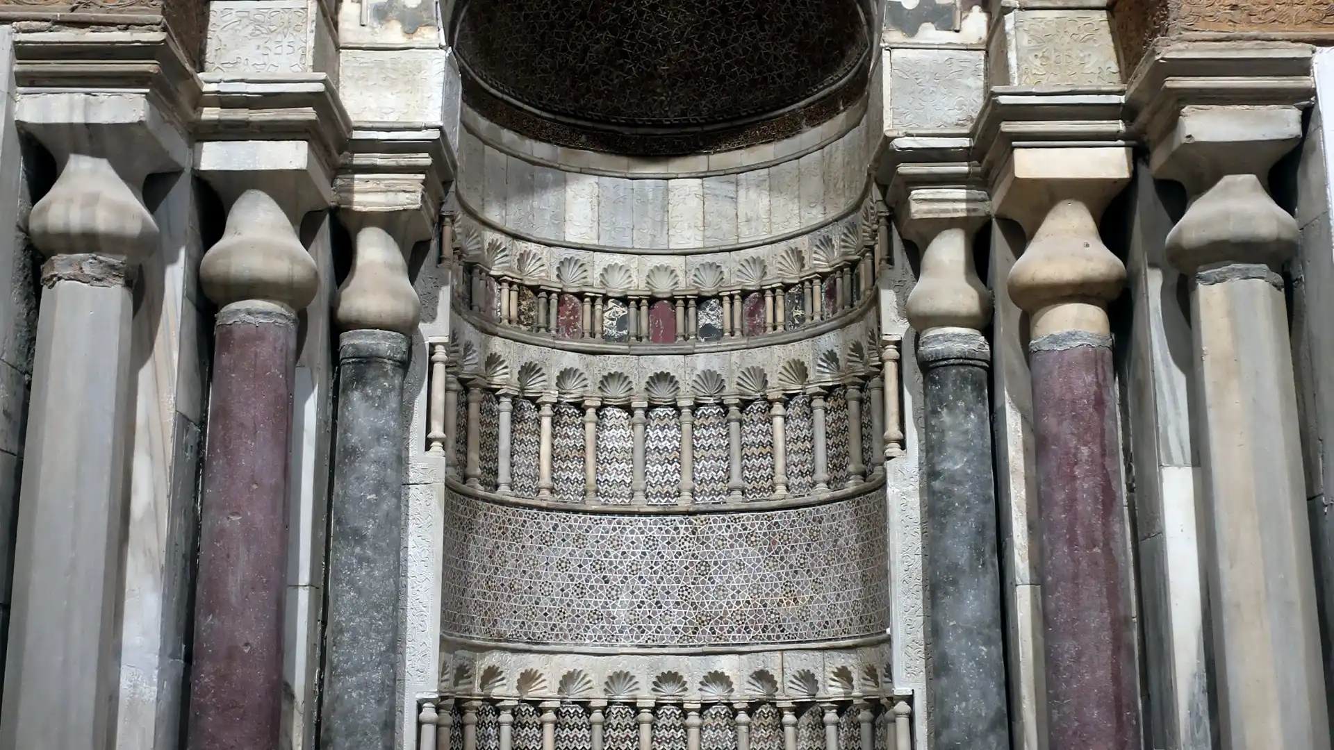 Hotels near Qalawun Complex