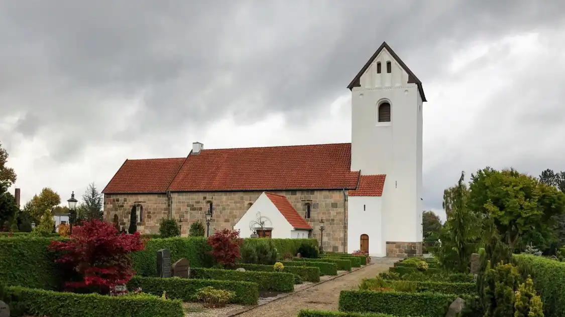 Hotels near Gjellerup Kirke