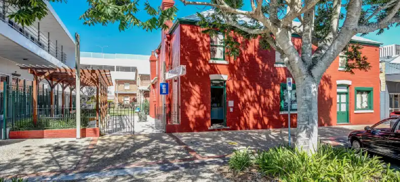 ポート・マッコリーのホテル