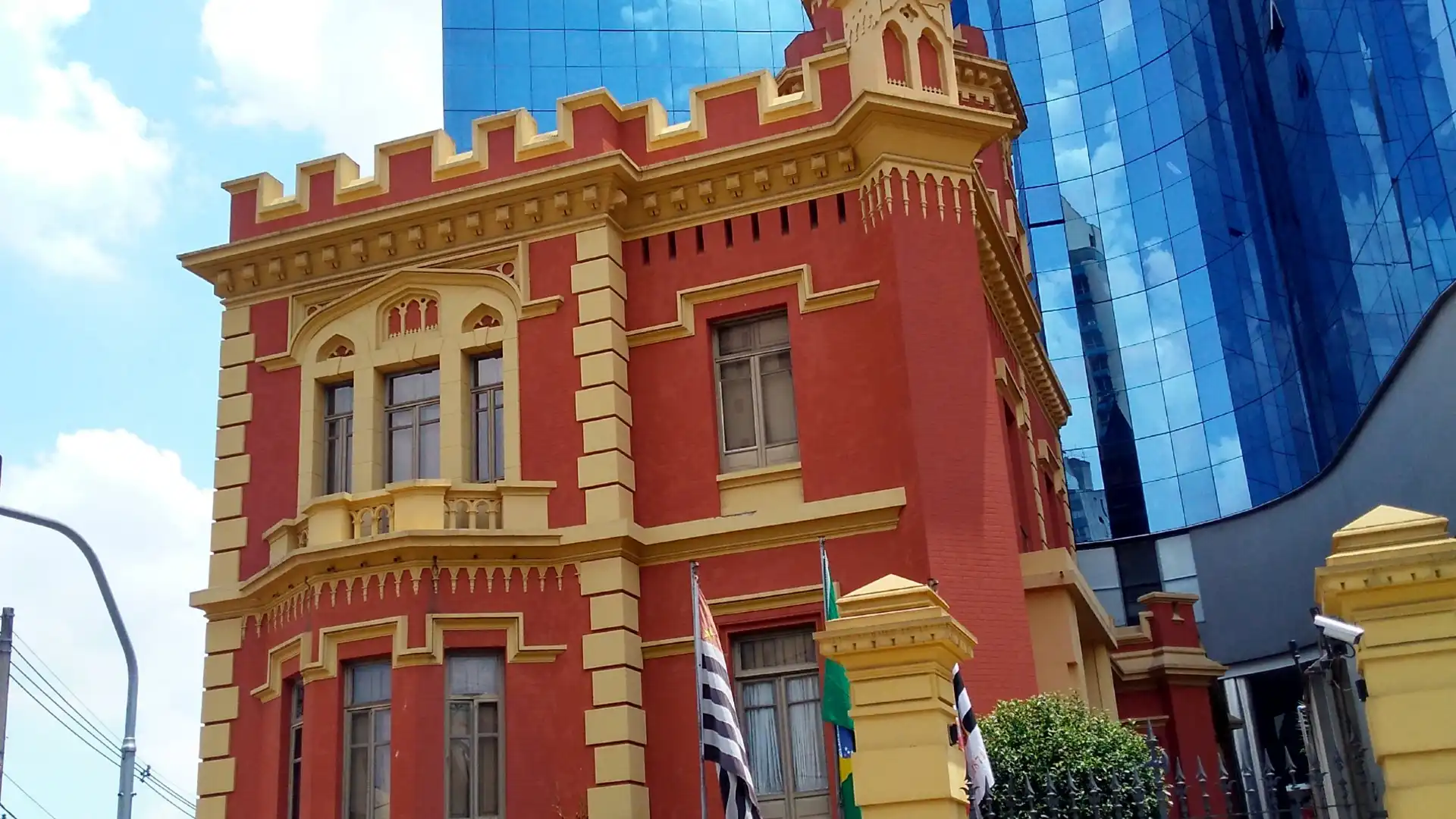 Hotels near Museum of the Court of Justice