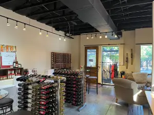 Flying Leap Vineyards Tubac Tasting Room & Art Gallery
