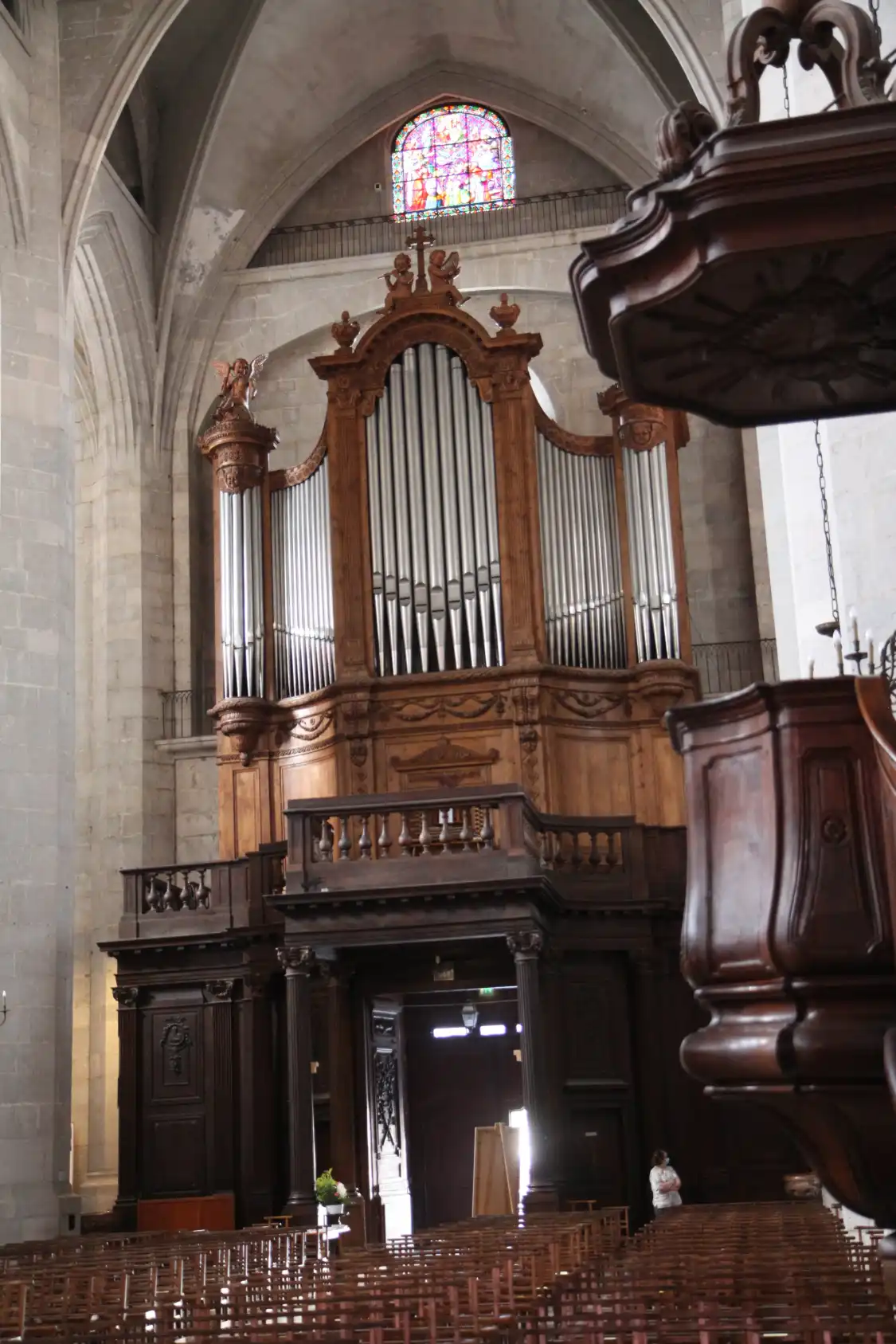 Hotels near Saint-Claude Cathedral