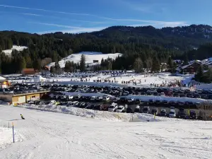 Skilifte Brunni-Haggenegg AG