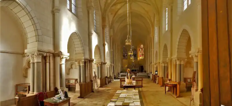 ビエンヌにあるメルキュールホテルを検索