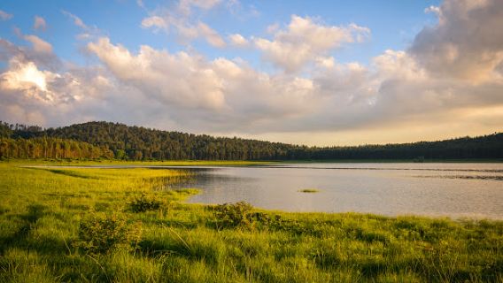Ekomuzej Pivških presihajočih jezer / Ecomuseum of the Seasonal Lakes of Pivka
