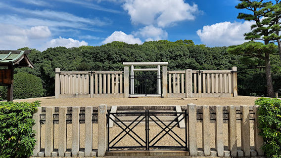 Mausoleum of Emperor Chuai