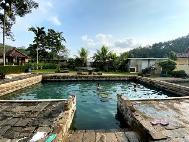 candi umbul view