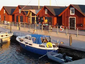 West Quay Camping & Guest harbor
