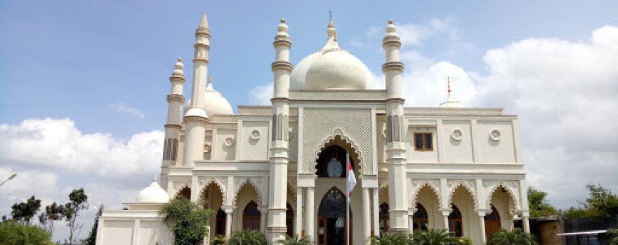 Salman al Farisi Mosque