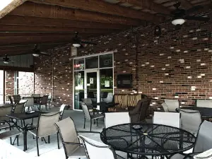 Airport Plaza Bowl
