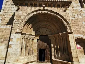 Puerta Baja