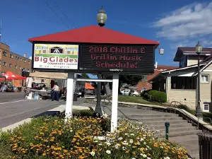 Big Glades Community Square & Amphitheater