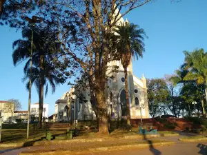 Dr. Breno Noronha Square