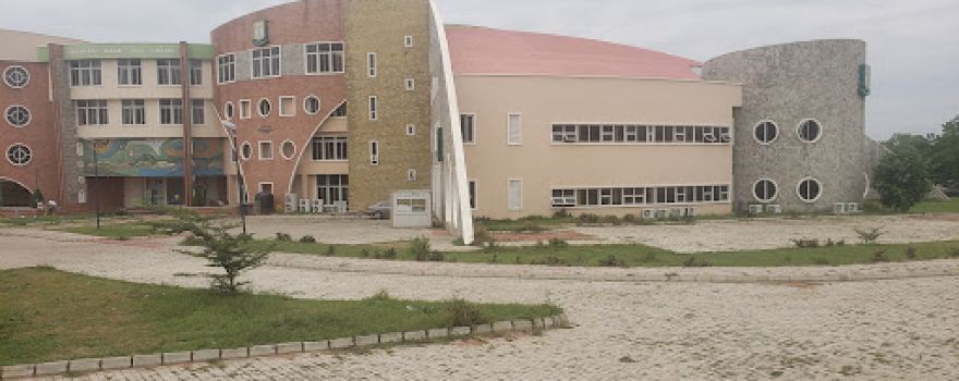 Kwasu Main Library