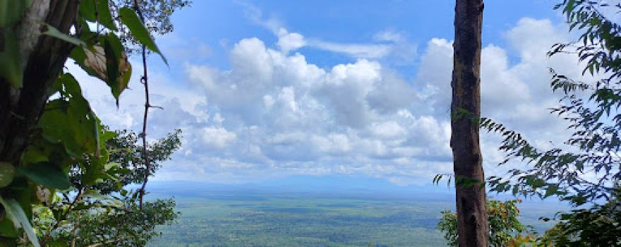GUNUNG SENUJUH