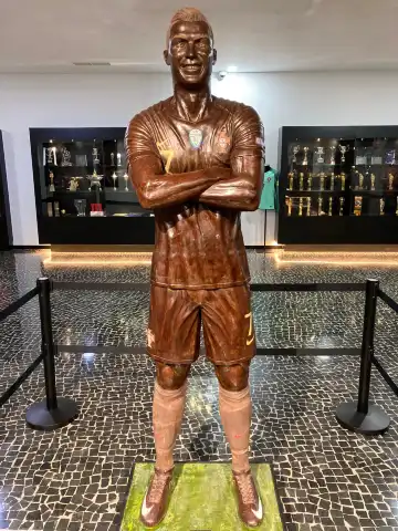 Hotels near CR7 Museum