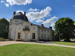 château de Châteauneuf-sur-Loire State Park