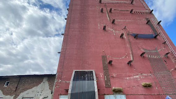 TurmX | Kletterturm Brühl | Houserunning | Freefall | FreeJump | Klettersteig