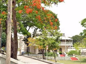 Queen's Park
