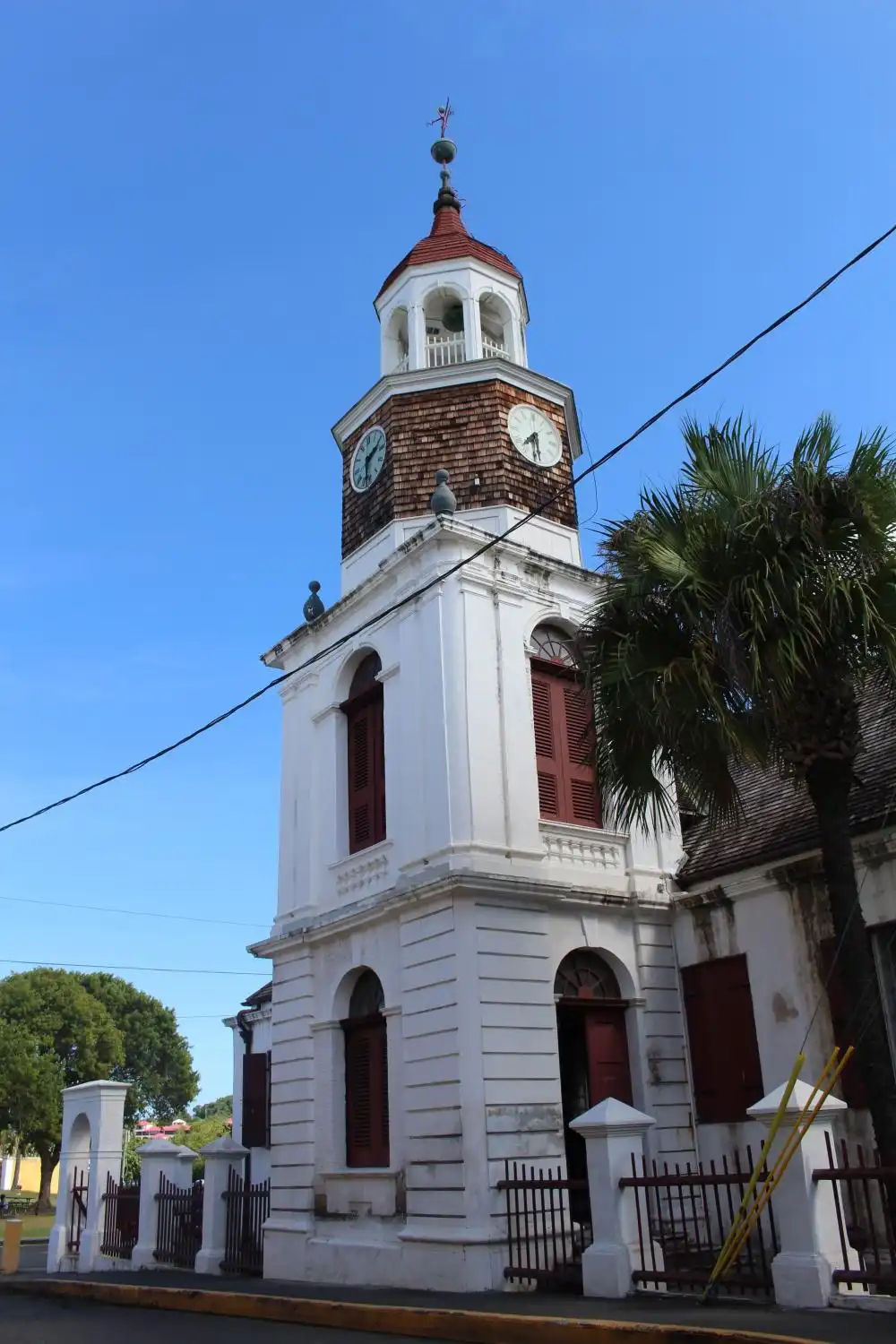 Hotels near Steeple Building
