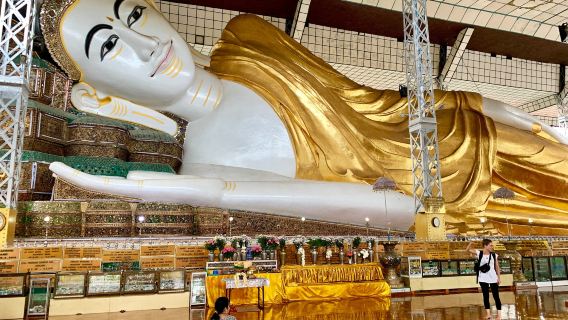 Shwethalyaung Buddhist Temple