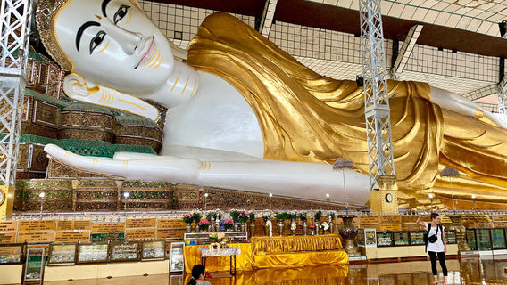 Shwethalyaung Buddhist Temple