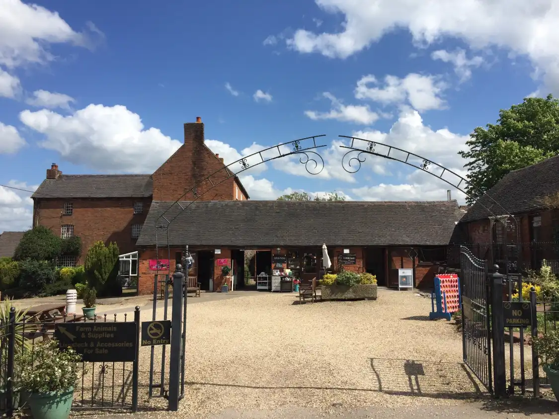 Hotels near Hoar Park Craft Village