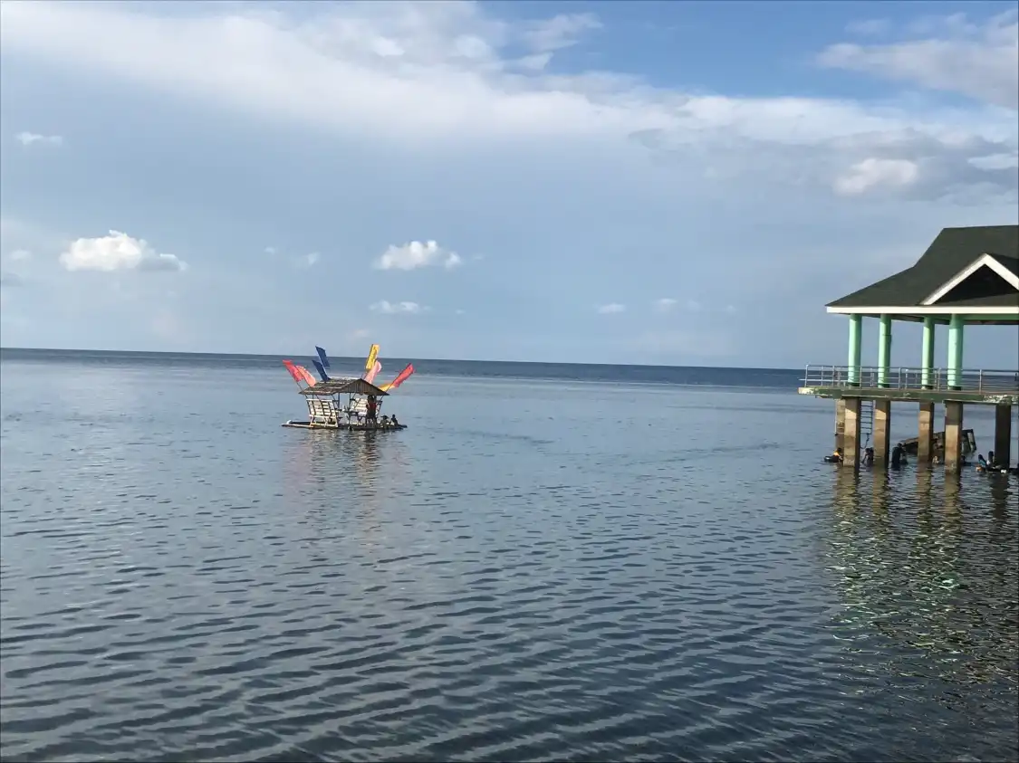Hotels near El Triunfo Beach