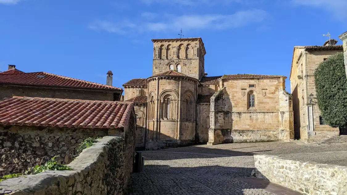 Colegiata de Santa Juliana 주변 호텔