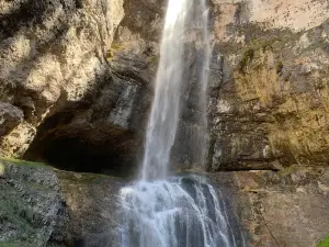Cascata di Tret