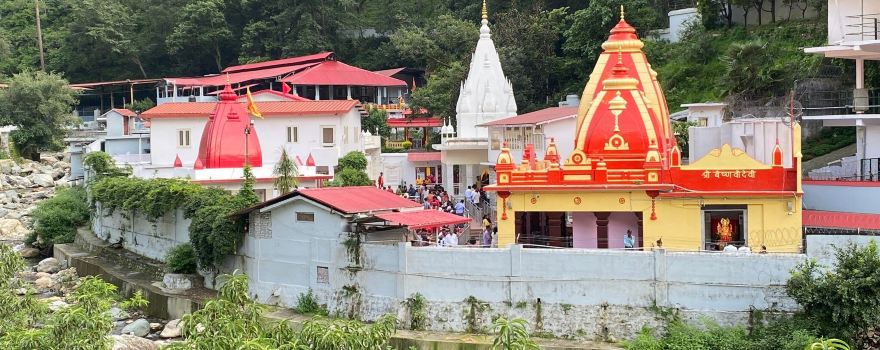 Kainchi Dham - Shri Neeb Karori Baba Ashram