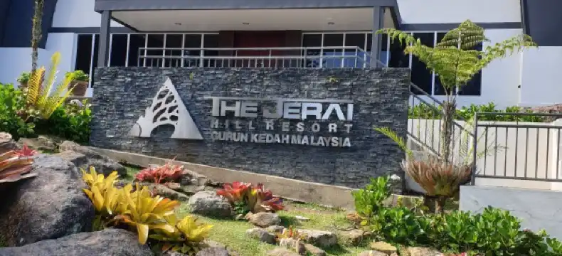 Hotels in Yan