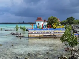 Pantai Indah Tureloto