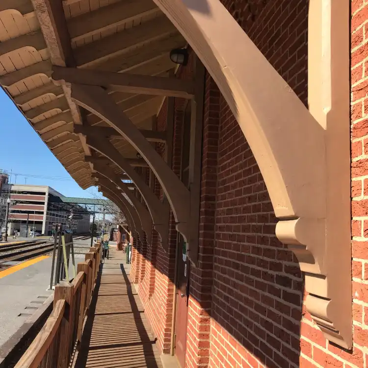 Hotels near Gaithersburg Community Museum