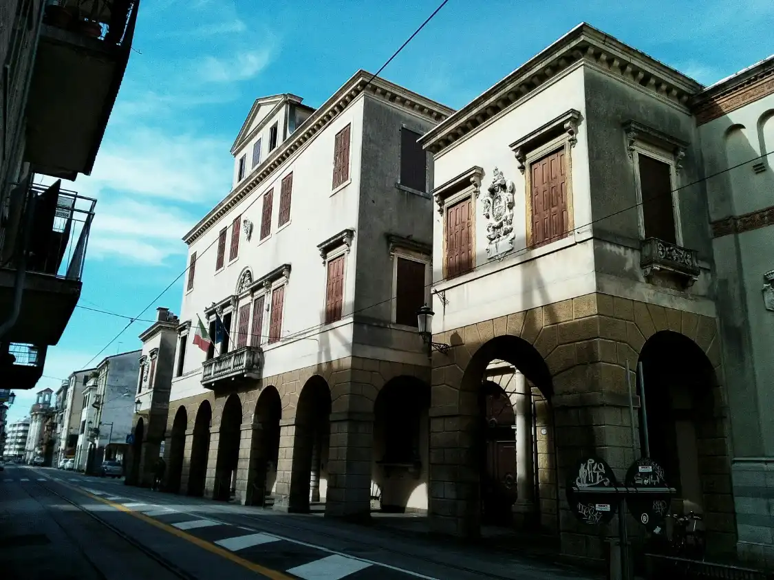Hotel in zona Palazzo Dolfin Boldù