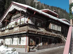 Centro Storico Canazei