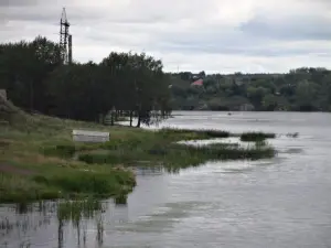 Нейвинский пруд